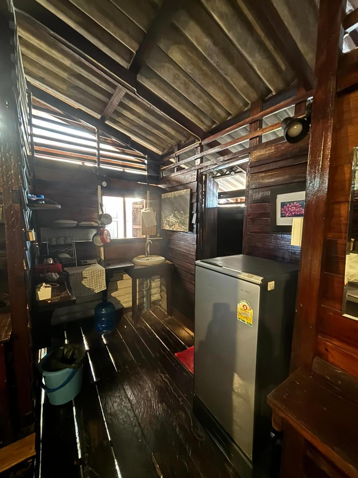Tonmai Suite II Ko Por Exterior foto