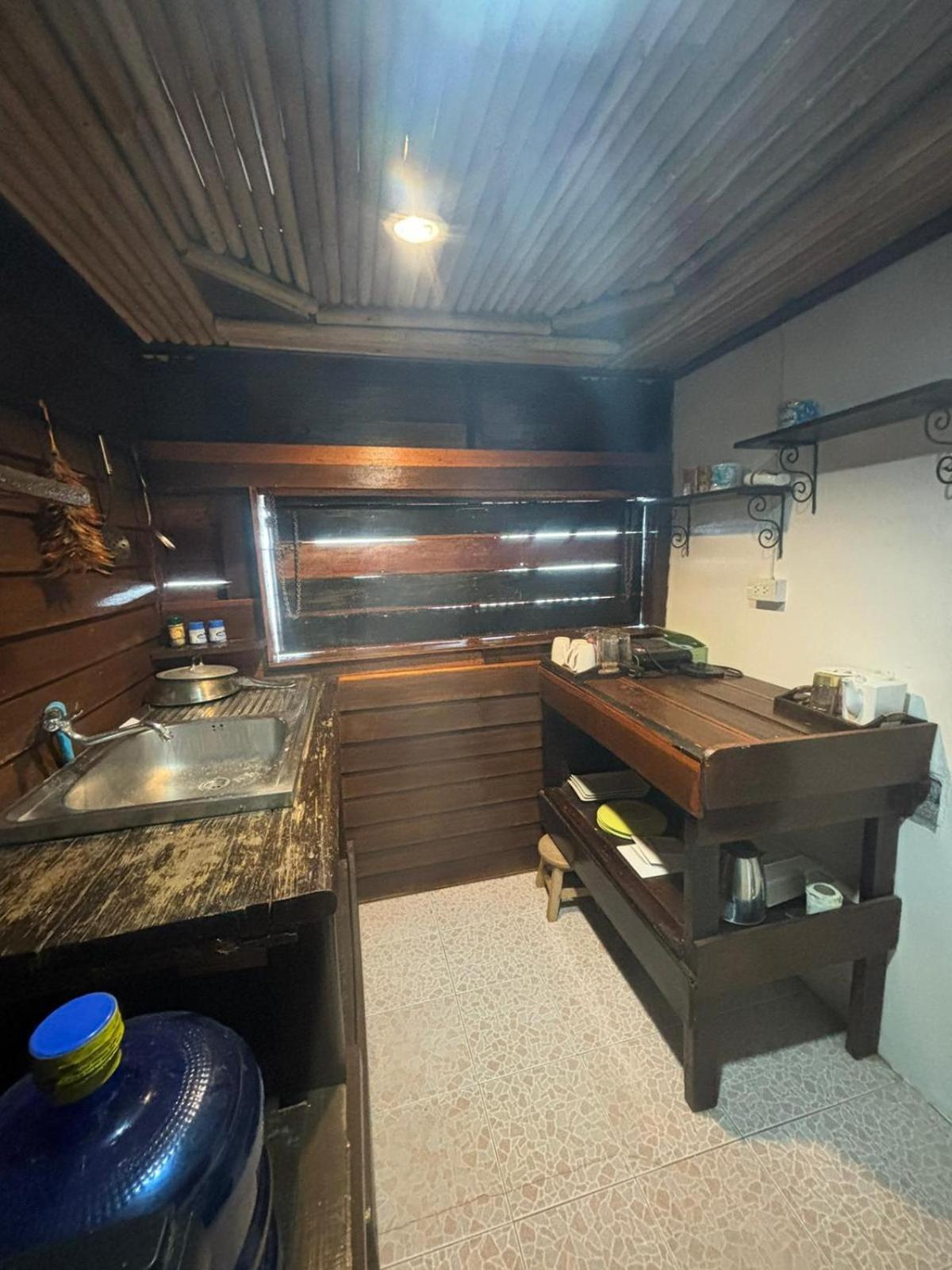 Tonmai Suite II Ko Por Exterior foto