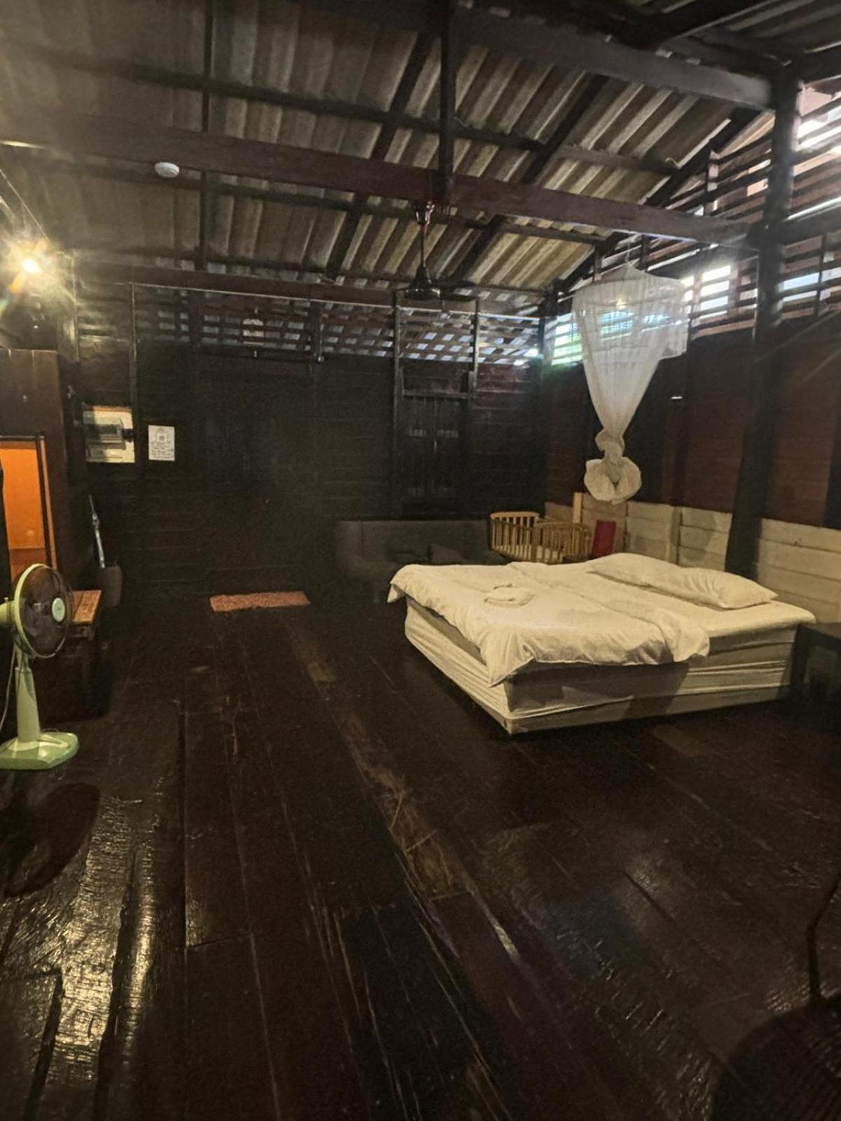 Tonmai Suite II Ko Por Exterior foto